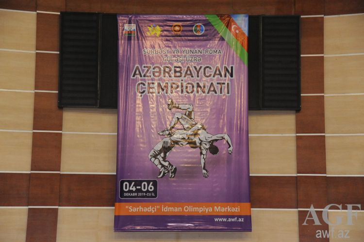 Sərbəst güləşçilər finalçıları müəyyənləşdirdi – Azərbaycan çempionatında