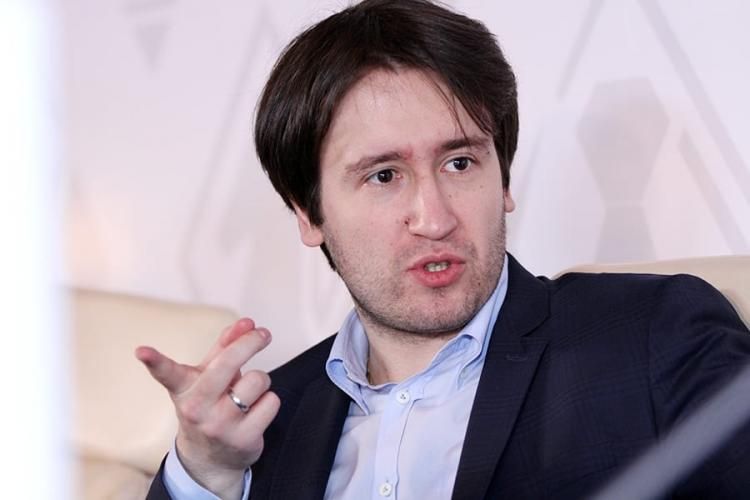 Teymur Rəcəbov: “Şəhriyarla aramızdakı rəqabət Azərbaycan sərhədlərini keçib”  - MÜSAHİBƏ