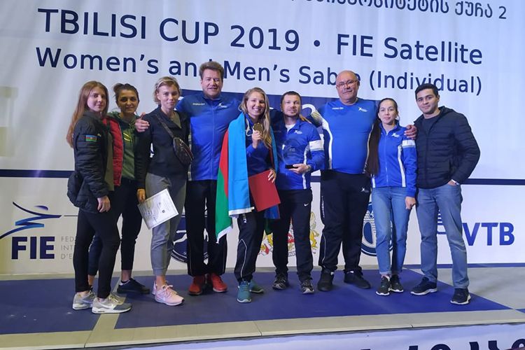 Qılıncoynadanımız Gürcüstanda qızıl medal qazandı