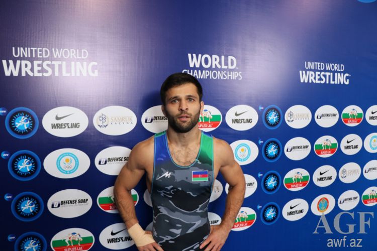 Eldəniz Əzizli: "Fərid Mansurovun rekordunu təkrarlamaq istəyirdim"