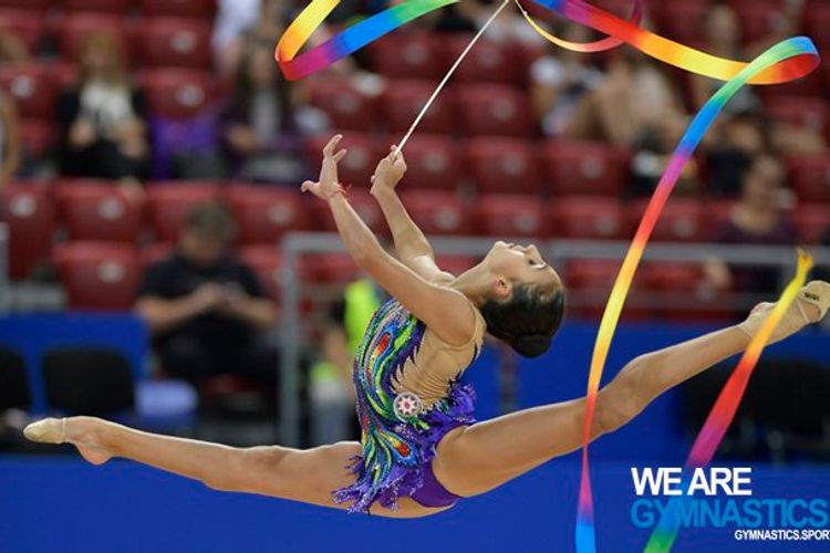 Bakıda keçirilən bədii gimnastika üzrə dünya çempionatında ilk gün başa çatdı
