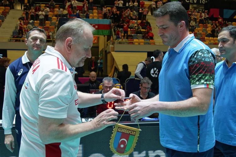 Xalsız vida  - YENİLƏNİB