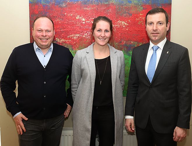 Almaniya və Niderland millilərinin nümayəndələri Bakıda - AVRO-2020 ilə bağlı