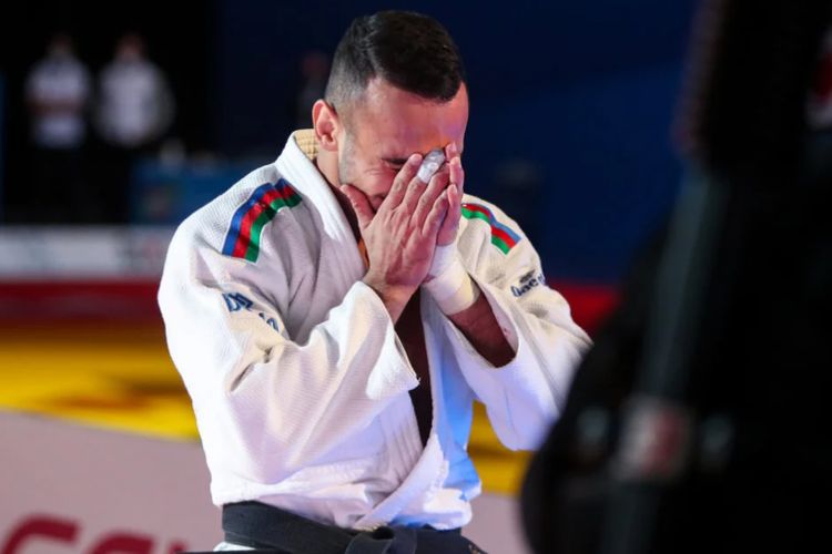 Orxan Səfərovun "qızıl yolu" - FOTOSESSİYA