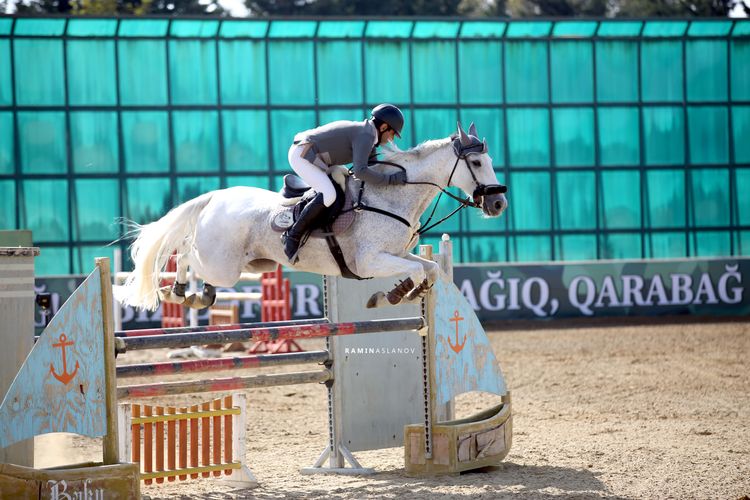 “Qarabağ” Kubokunu qazandı - “Gilan”ın idmançısı 