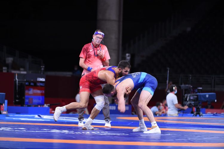 Rafiq Hüseynovun "qızıl yolu" bağlandı - FOTOSESSİYA