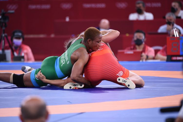 Elis Manolova startda uduzdu - FOTOSESSİYA