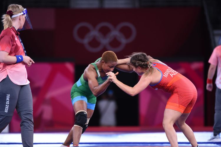 Elis Manolova startda uduzdu - FOTOSESSİYA