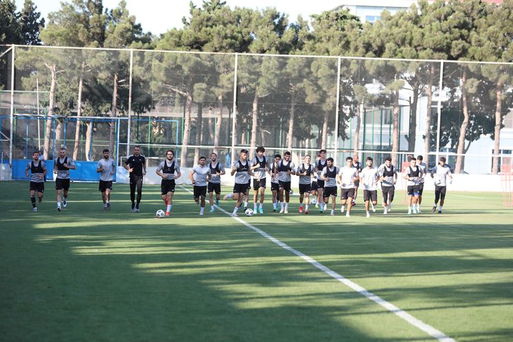 Yeni transferini UEFA-ya sifariş etdi – “Qarabağ”