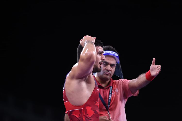 İslam Abbasov ilk görüşdə uduzdu - FOTOSESSİYA