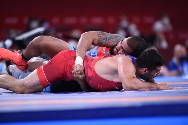 İslam Abbasov ilk görüşdə uduzdu - FOTOSESSİYA