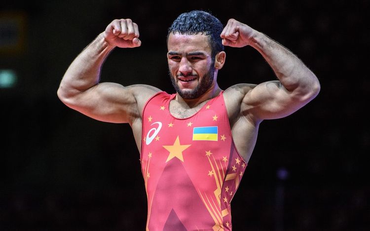 Pərviz Nəsibov: “Olimpiadadan sonra Azərbaycana getmək istəyirəm” - MÜSAHİBƏ