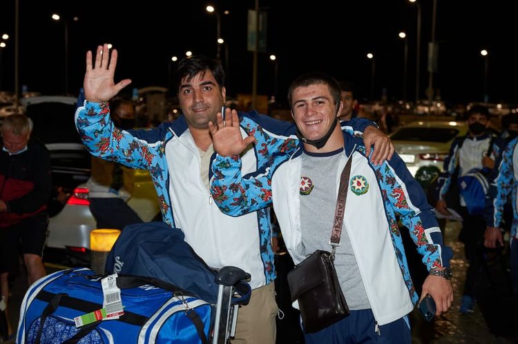 Nümayəndə heyətimizin ilk qrupu Kazanda  - FOTOSESSİYA