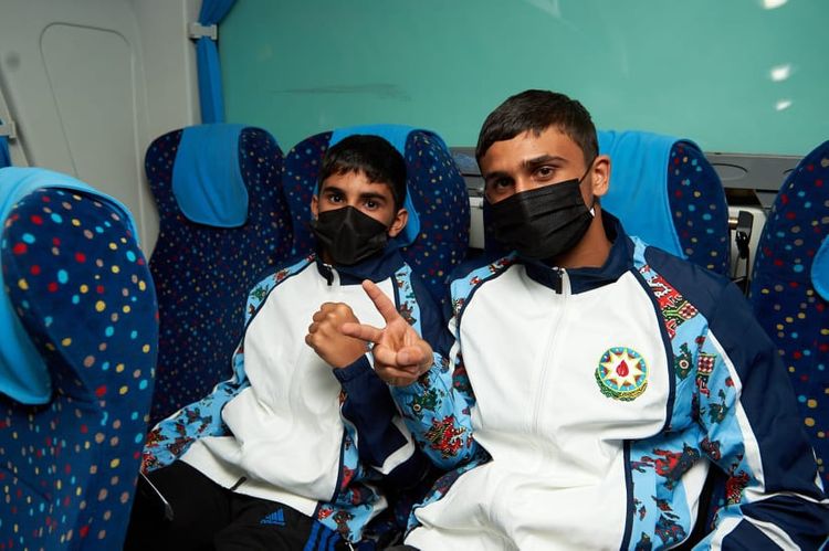 Nümayəndə heyətimizin ilk qrupu Kazanda  - FOTOSESSİYA