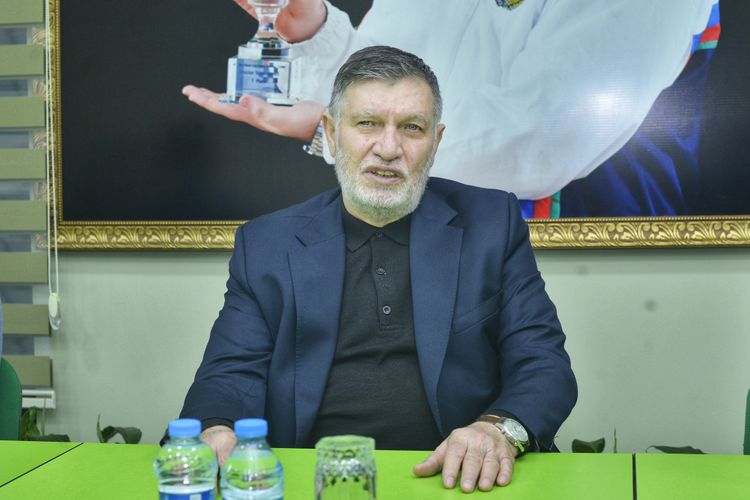 Vüqar Həşimov Memorialı ilə bağlı iclas