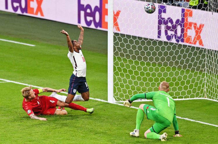 Final mərhələsində İtaliya ilə bacarmır – İngiltərə