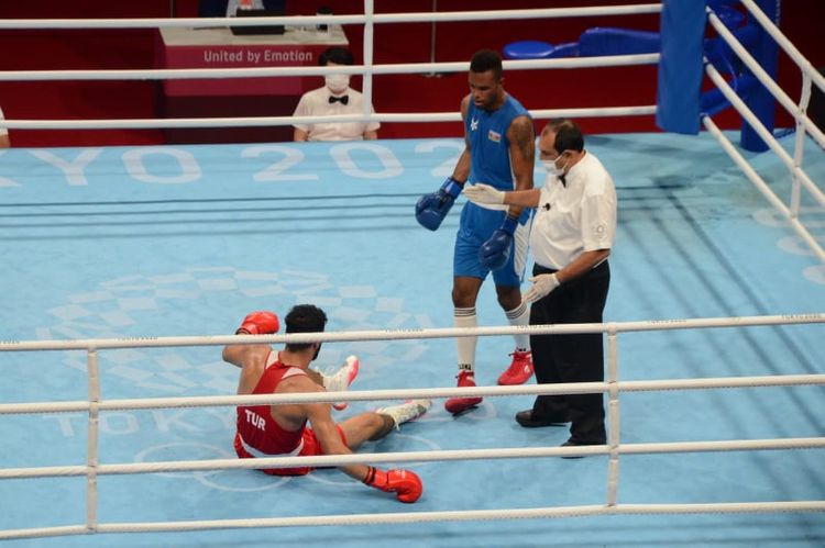 Dominqesi yarımfinala daşıyan zəfər - FOTOSESSİYA