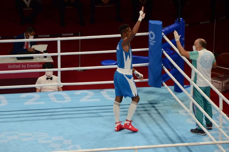 Dominqesi yarımfinala daşıyan zəfər - FOTOSESSİYA