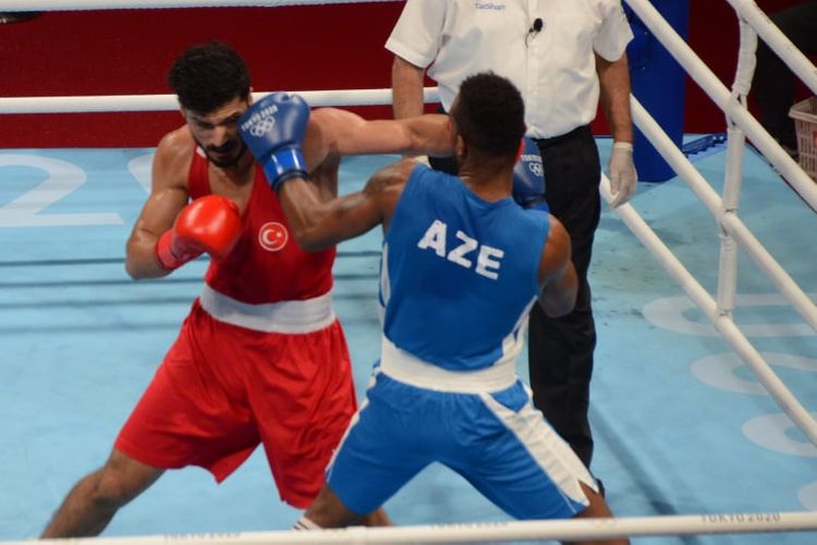 Dominqesi yarımfinala daşıyan zəfər - FOTOSESSİYA