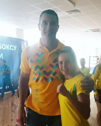 Tokioya getmədi, su anbarında poza verdi – FOTOSESSİYA