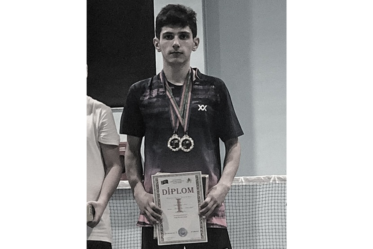Yeniyetmə badmintonçumuz vəfat edib