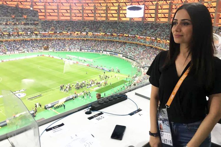 11 stadionun gözəlləri: Siyahıda “CBC Sport”un şərhçisi də var - FOTOSESSİYA