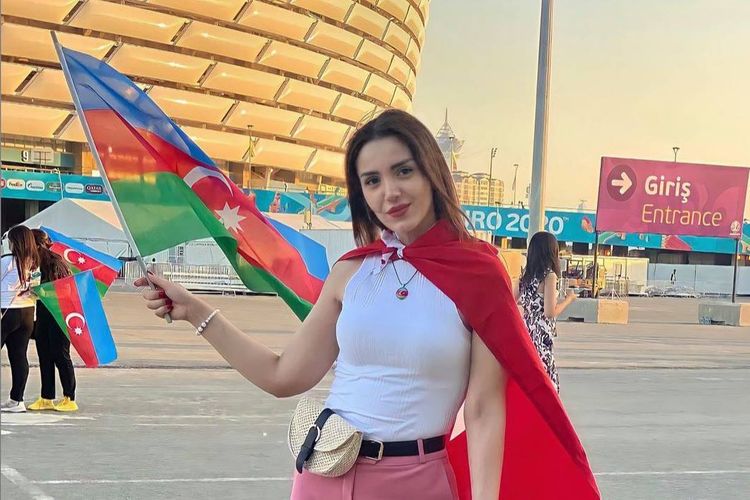 II turun ən gözəl azarkeşləri - siyahıda Bakıdan da gözəllər var