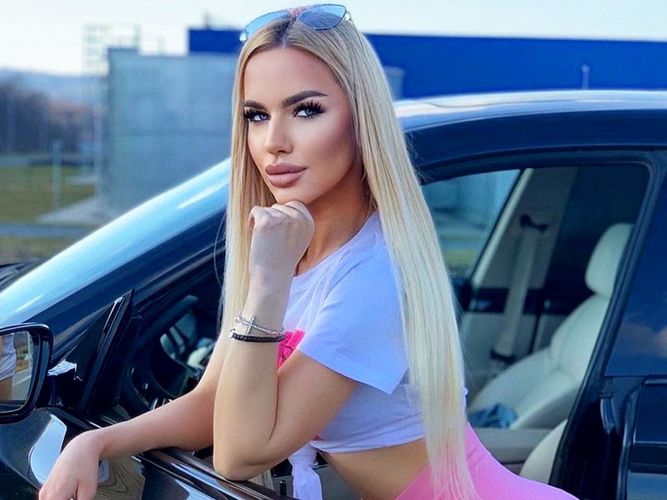 “Mənə onu yoldan çıxarıb, bunu videoya çəkməli olduğumu dedi” - FOTOSESSİYA