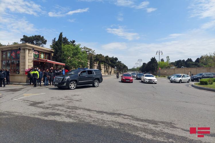 Azad Rəhimov dəfn edilib - FOTO - YENİLƏNİB