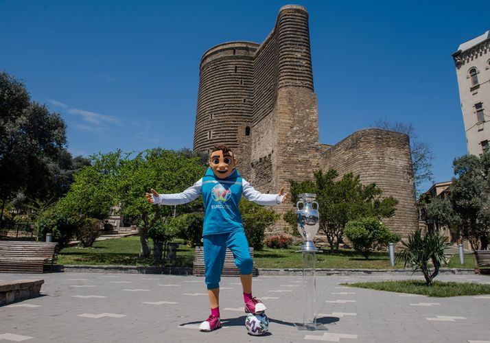 AVRO-2020: Kubok Azərbaycanı gəzir – FOTOSESSİYA