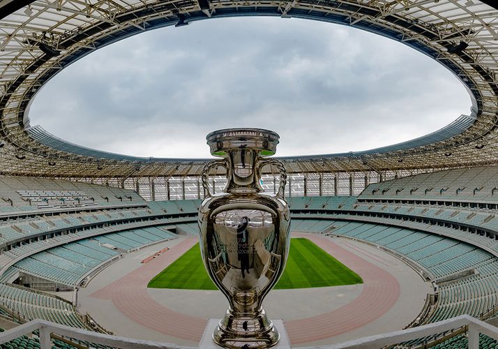 AVRO-2020-nin kubokunun Bakı gəzintisi davam edir - FOTOSESSİYA