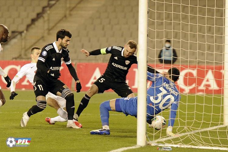 Hamısı gerilədi – “Qarabağ” 1, “Neftçi” 5 pillə