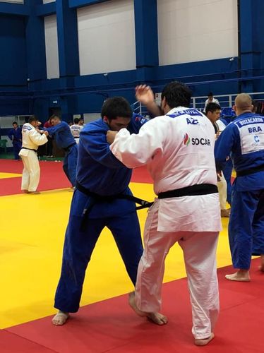 Yığmamız beynəlxalq təlim-məşq toplanışında - FOTOSESSİYA