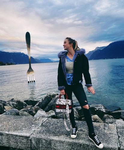 Göydələn önündə poza verdi – uduzandan sonra