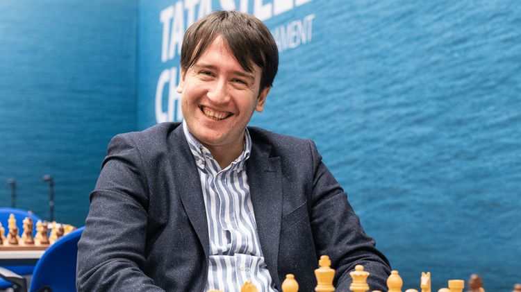 Məmmədyarovla Rəcəbov mövqeyini qorudu - FİDE reytinqi