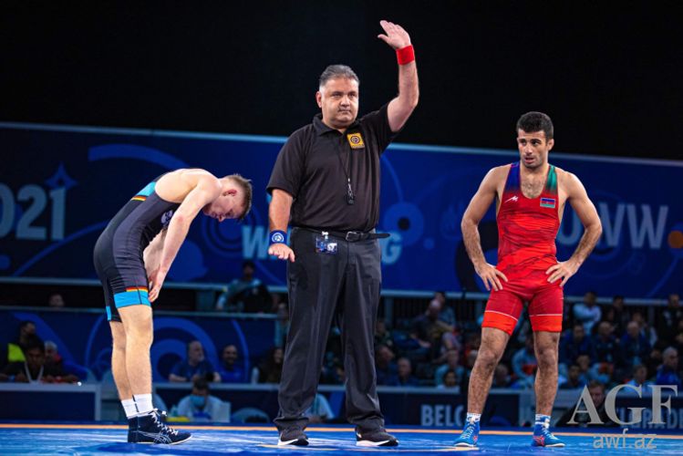 Ermənistanlı rəqibini məğlub edən güləşçimiz finalda!