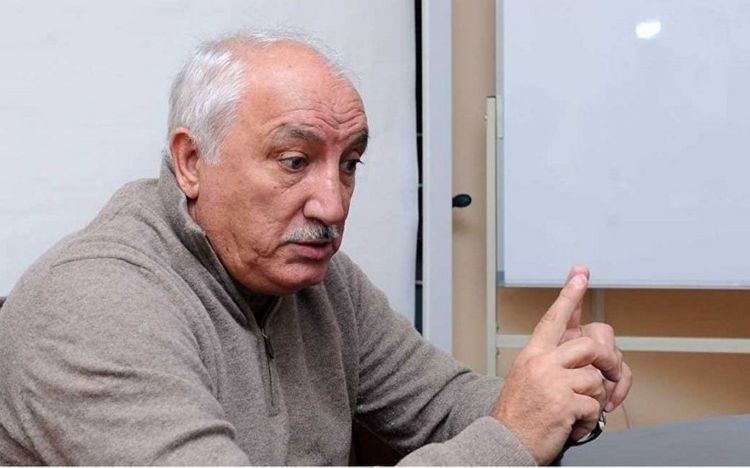 Ağasəlim Mircavadovun Zaur Ramazanova cavabı: “Danışığını bilmir”