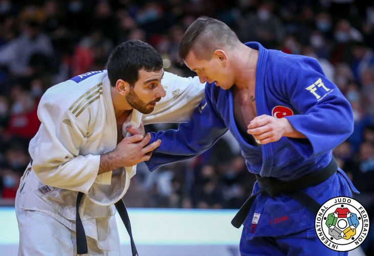 Kokauridən sıçrayış, Mehdiyevdən irəliləyiş