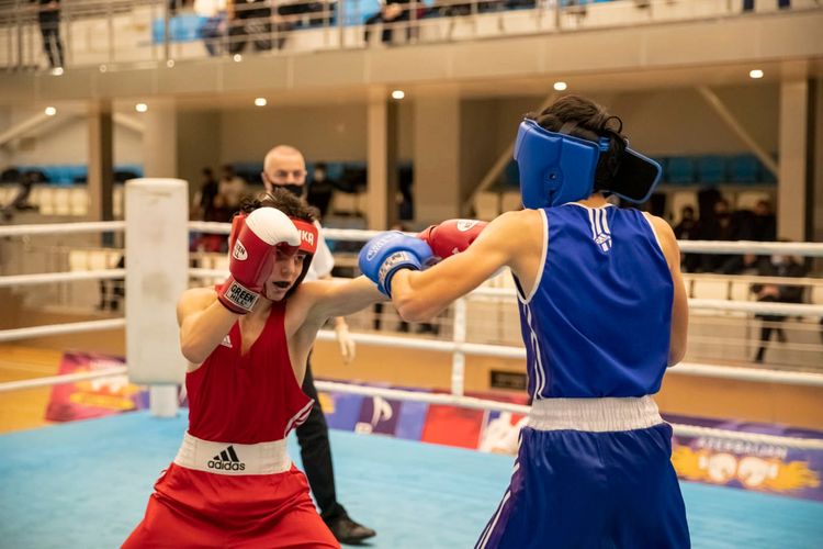 2 çəki dərəcəsində yarımfinalçılar bəlli oldu - FOTOSESSİYA