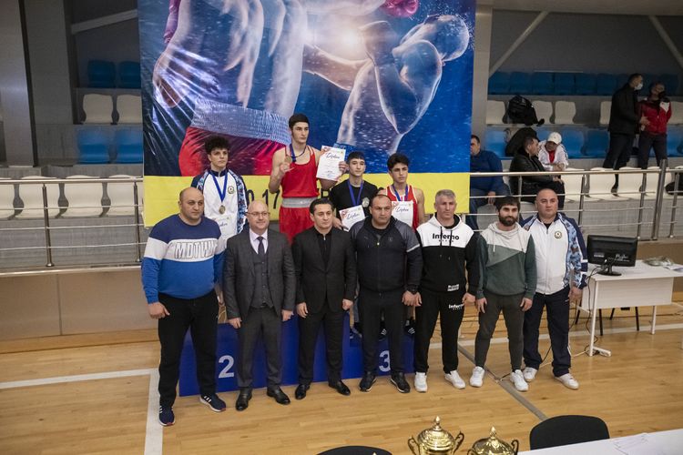 Azərbaycanın ən güclü boksçuları bəlli oldu - FOTOSESSİYA