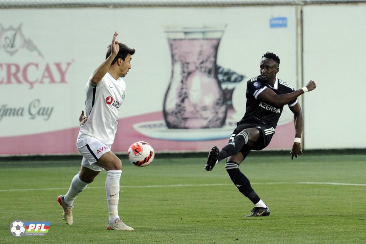 “Neftçi” irəlilədi, “Qarabağ” mövqeyini qorudu 