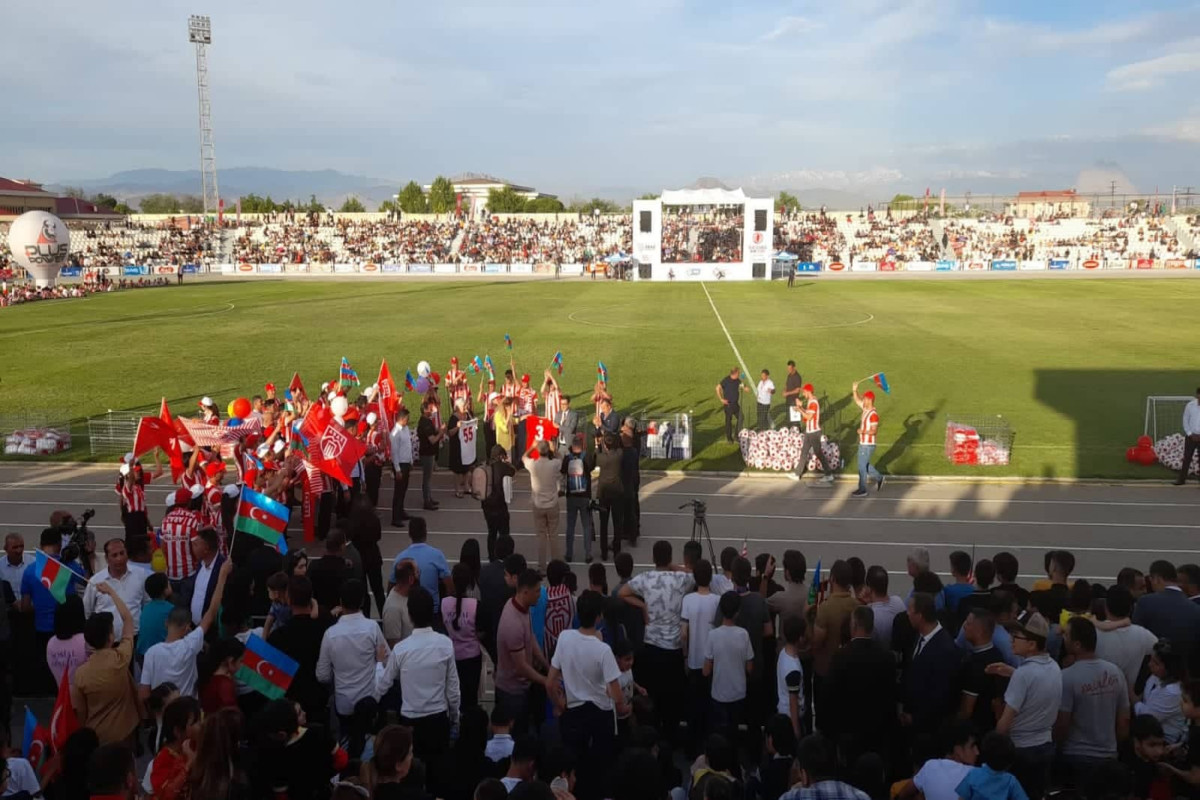 Naxçıvanda “Bir uşaq - bir top” festivalı keçirildi - FOTOLENT 