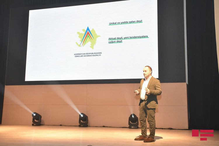 Gənclər və İdman Nazirliyinin yeni loqosu təqdim olundu - FOTOSESSİYA