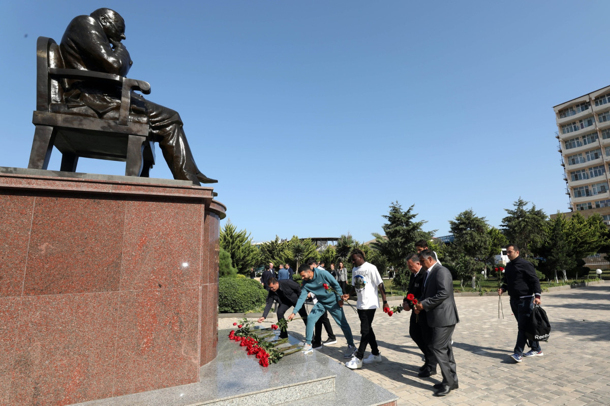 SOCAR-ın prezidenti “Neftçi”yə qarşı oynadı - FOTOLENT 