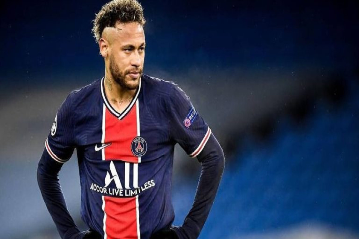 Neymar çəkindiyi müdafiəçini açıqladı 