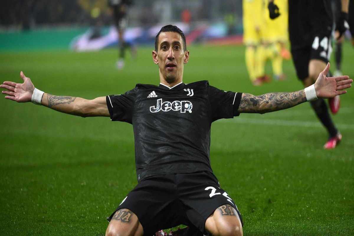 Di Maria 5 il sonra ilk het-trikini edib 