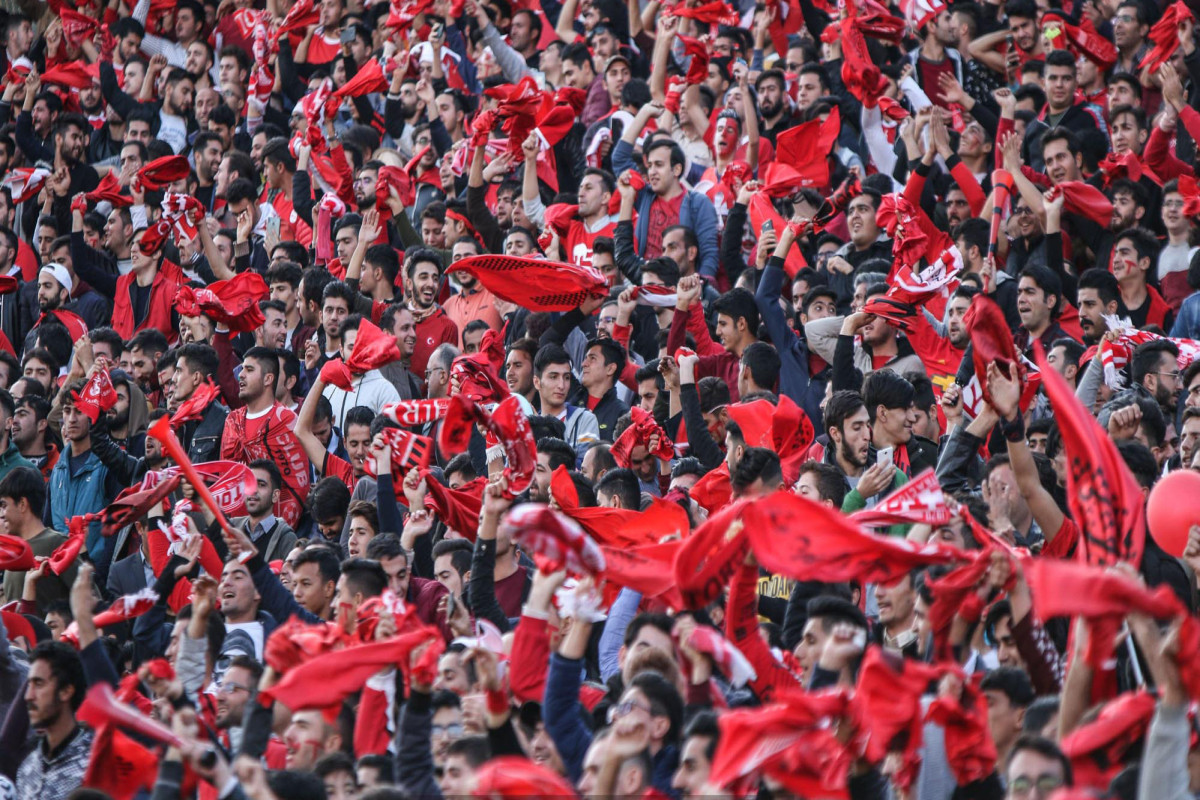 Güney Azərbaycanın milli oyanışında futbolun gücü - “TRAKTOR” QÜRURU 