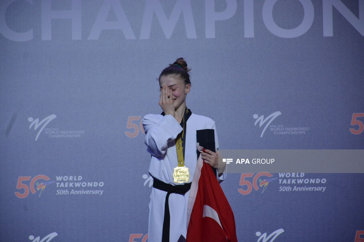 Türkiyəli taekvondoçu Bakıda dünya çempionu oldu - FOTOLENT 