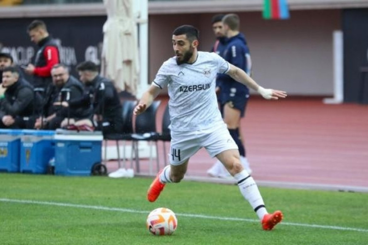 "Qarabağ"ın futbolçusu azyaşlı azarkeşi vurdu 