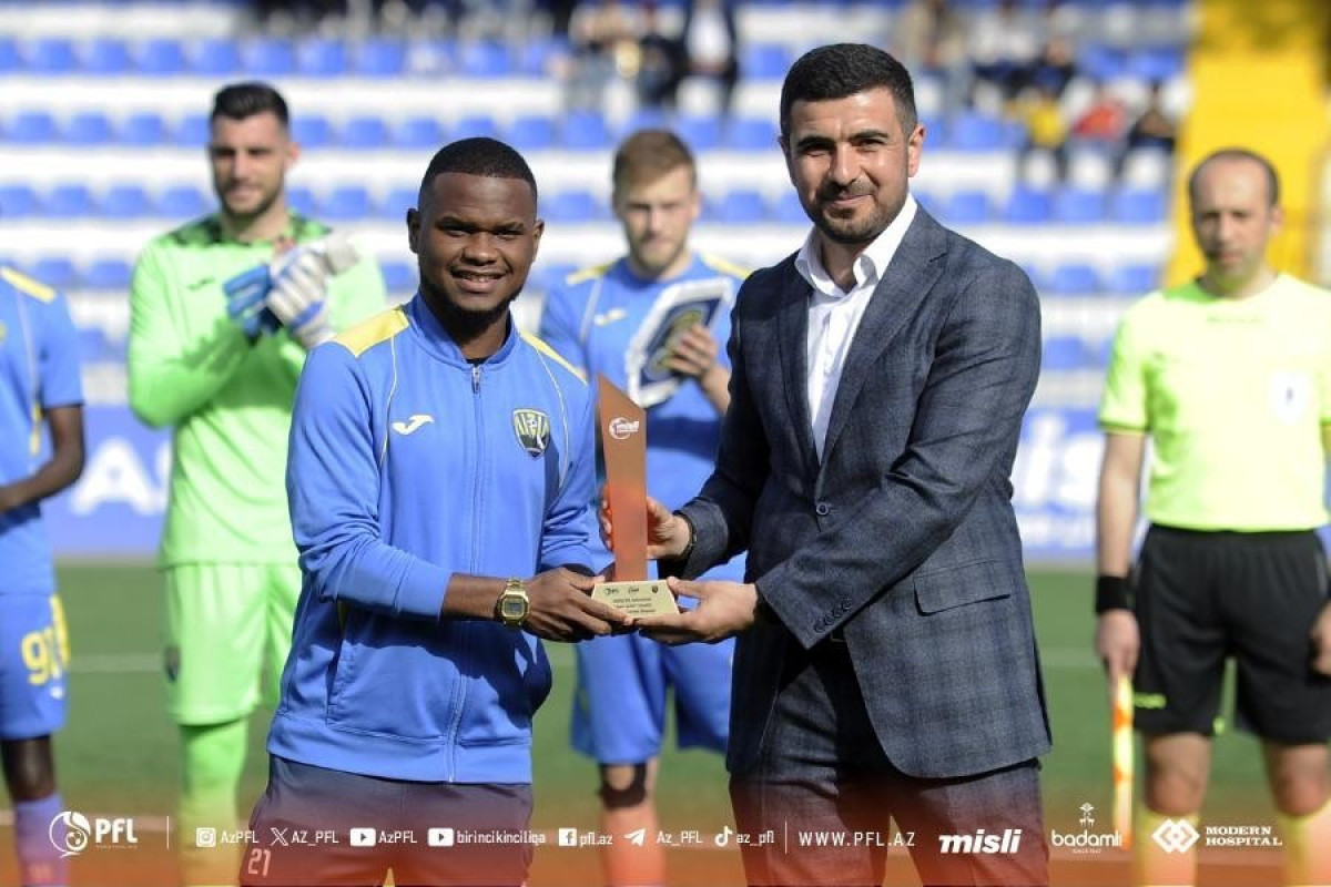 “Kəpəz”in futbolçusu “Ayın qolu” mükafatını ALDI 